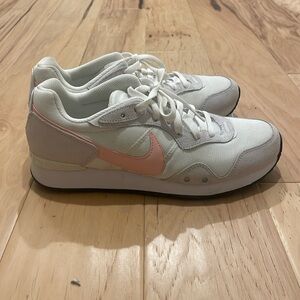 Women’s Nike Sneakers